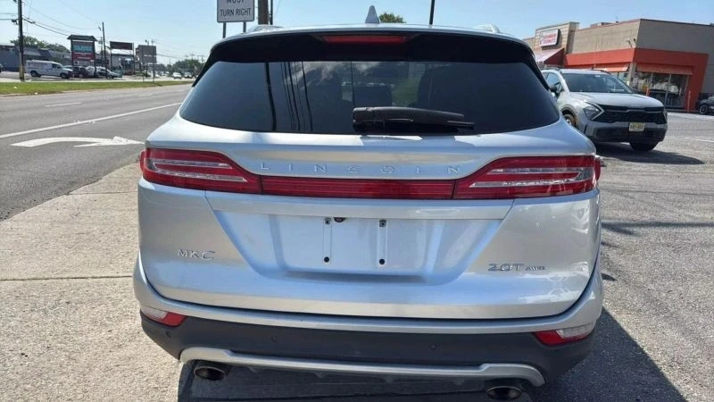 2017 Lincoln MKC - Image 6 of 12