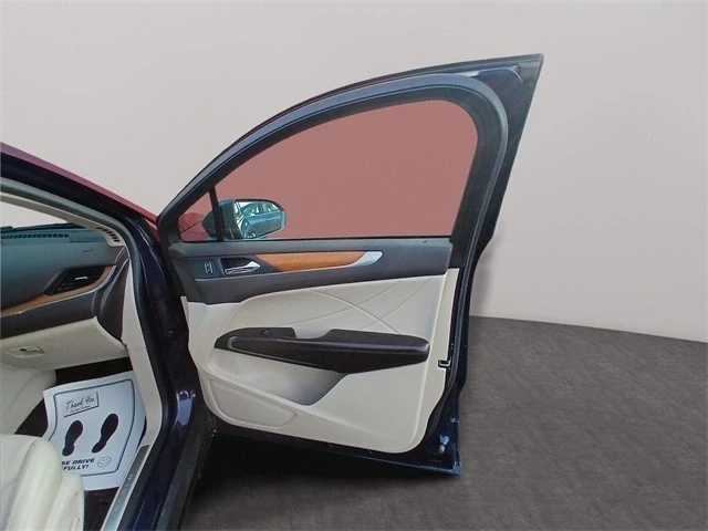 2017 Lincoln MKC - Image 15 of 21