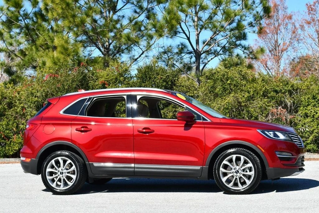 2017 Lincoln MKC - Image 8 of 12
