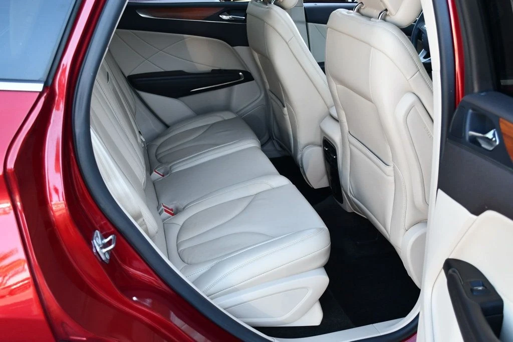 2017 Lincoln MKC - Image 18 of 21