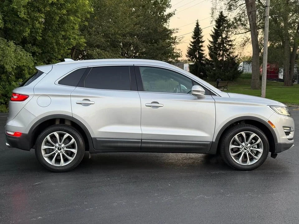 2017 Lincoln MKC - Image 3 of 10