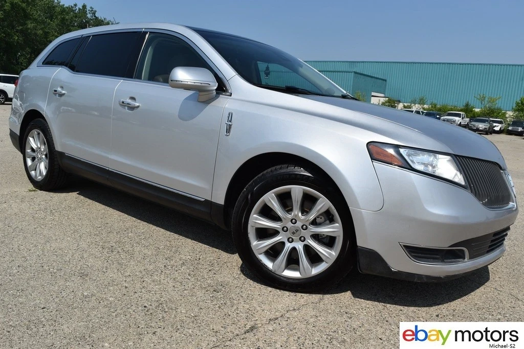 2017 Lincoln MKT - Image 3 of 24