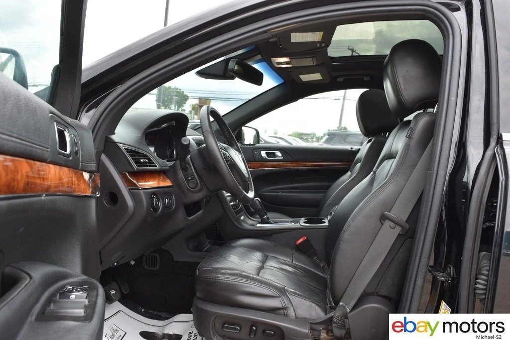 2017 Lincoln MKT - Image 10 of 21