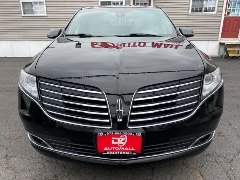 2017 Lincoln MKT - Image 7 of 12