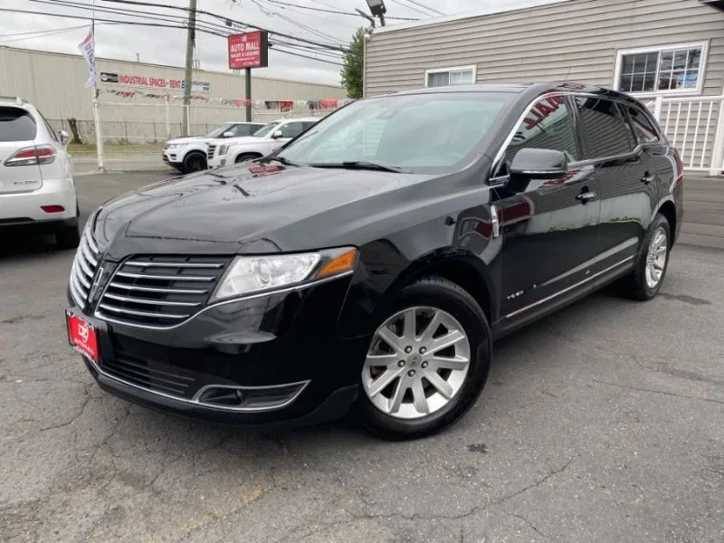 2017 Lincoln MKT - Image 6 of 12