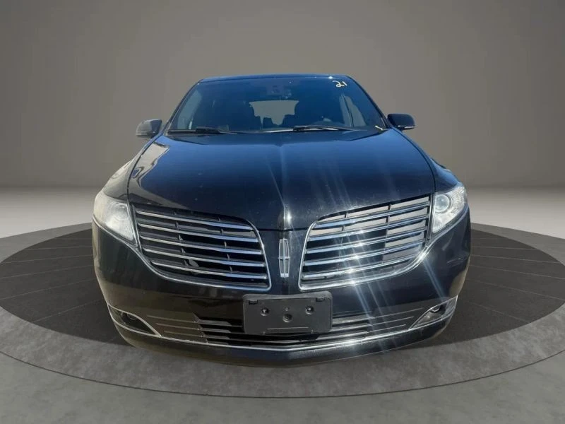 2017 Lincoln MKT - Image 2 of 12