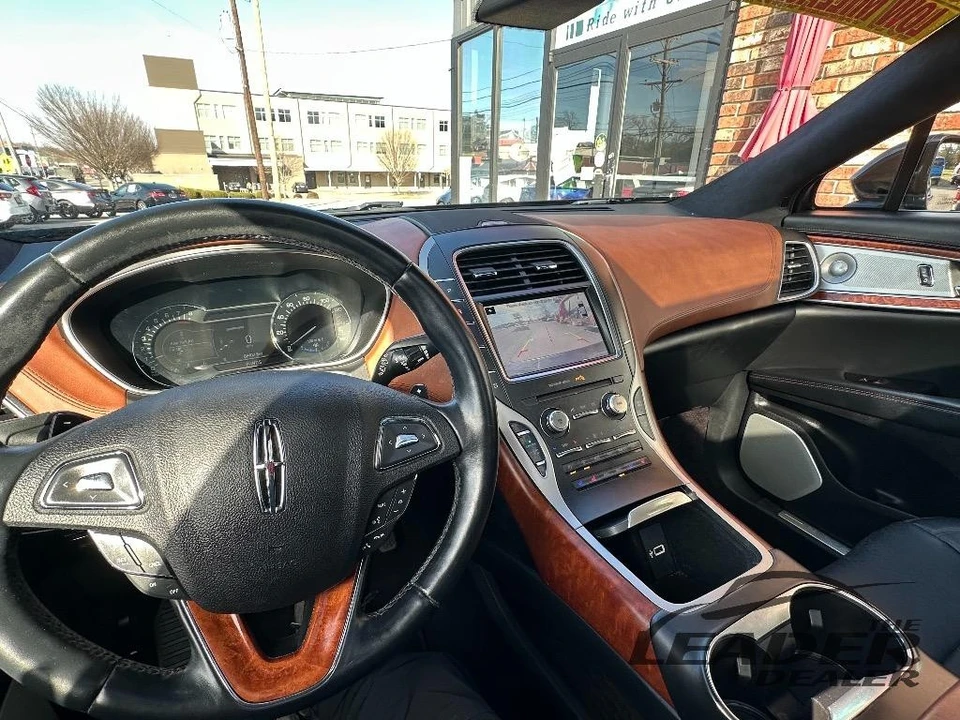 2017 Lincoln MKX - Image 16 of 19