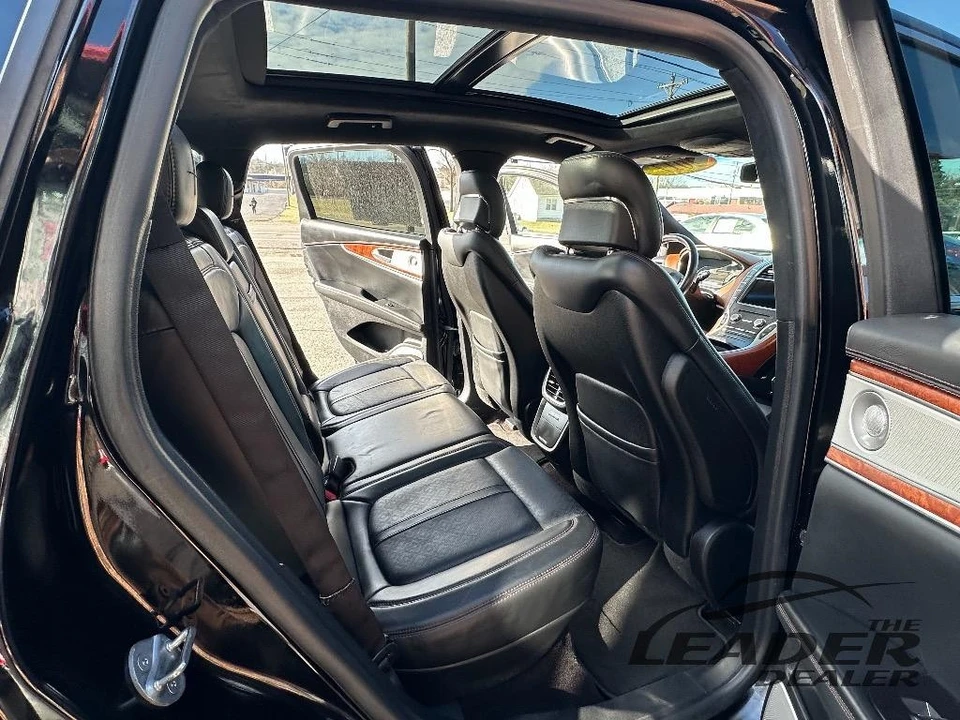 2017 Lincoln MKX - Image 11 of 19
