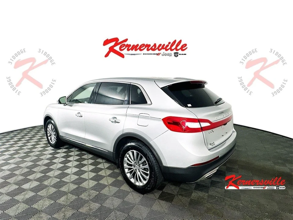 2017 Lincoln MKX - Image 5 of 21