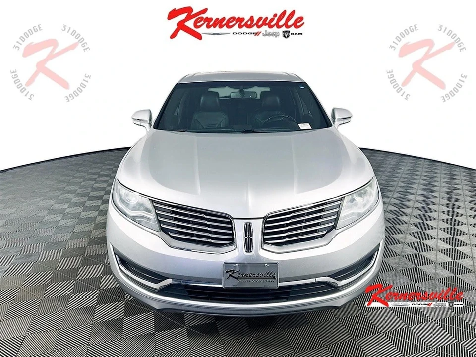 2017 Lincoln MKX - Image 2 of 21
