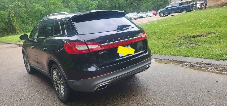 2017 Lincoln MKX - Image 3 of 5