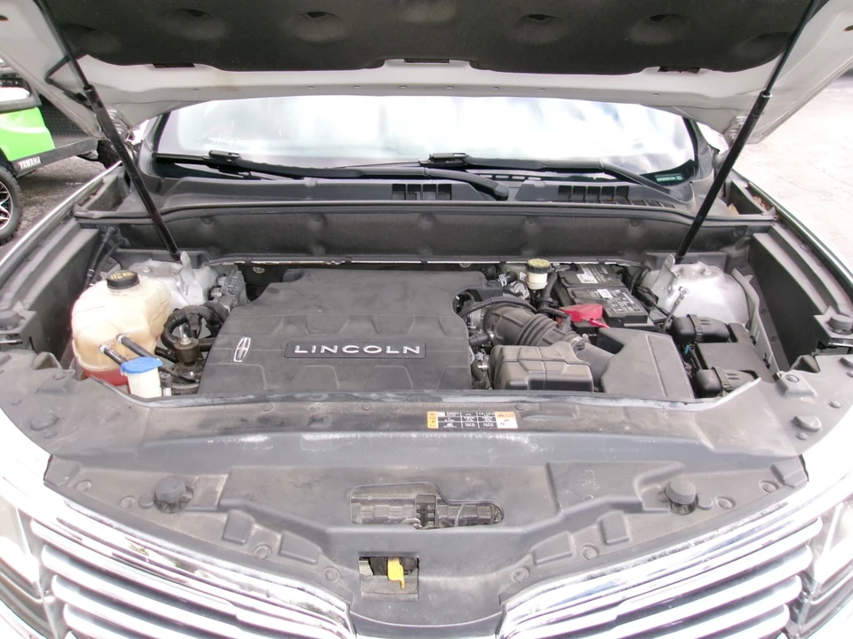 2017 Lincoln MKX - Image 11 of 21