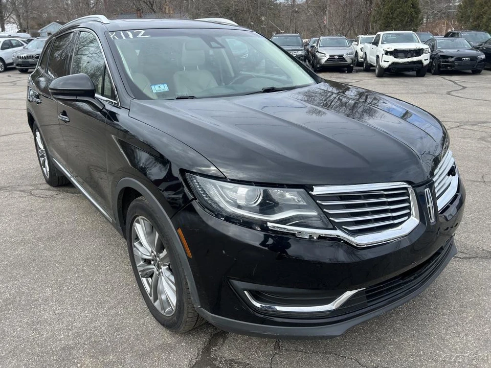 2017 Lincoln MKX - Image 10 of 12