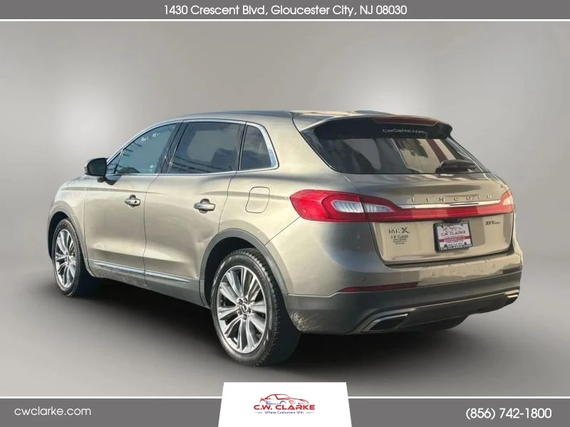 2017 Lincoln MKX - Image 2 of 2