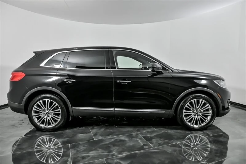 2017 Lincoln MKX - Image 12 of 21