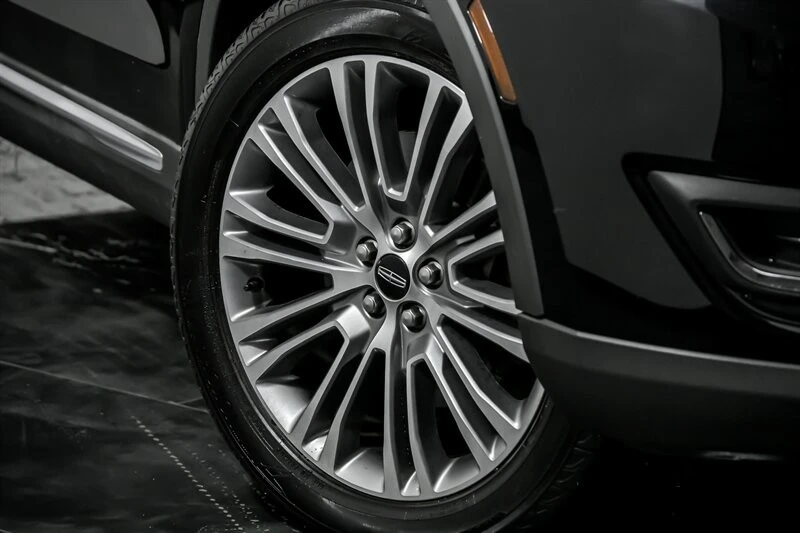 2017 Lincoln MKX - Image 3 of 21