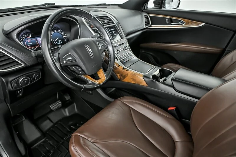 2017 Lincoln MKX - Image 18 of 21