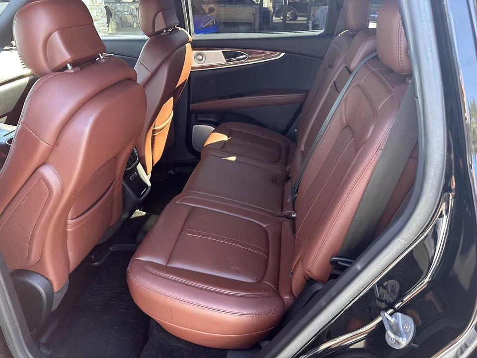 2017 Lincoln MKX - Image 12 of 21