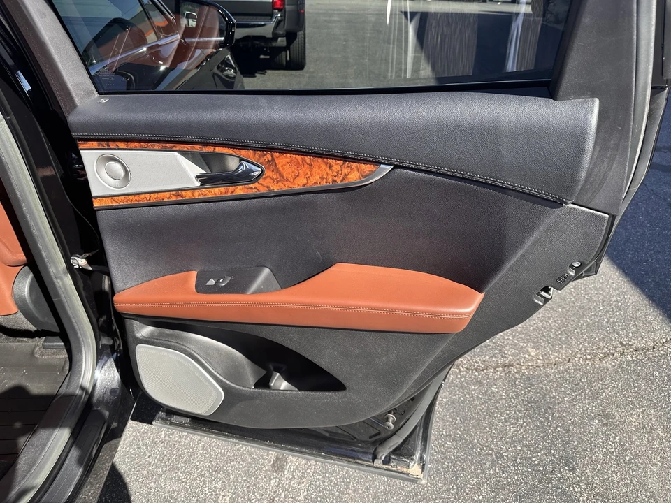 2017 Lincoln MKX - Image 15 of 21