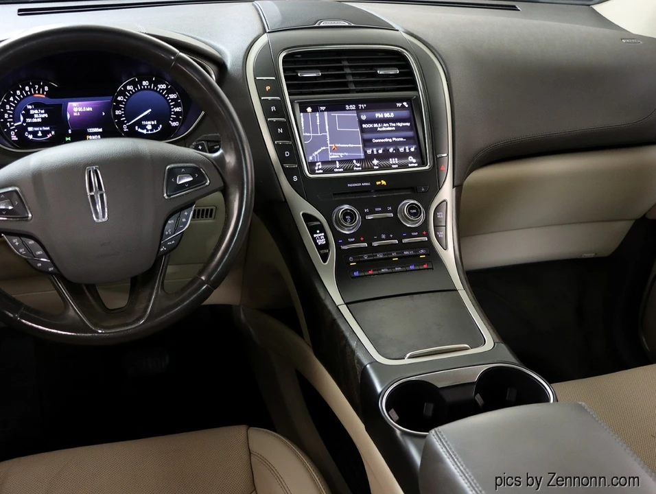 2017 Lincoln MKX - Image 18 of 21