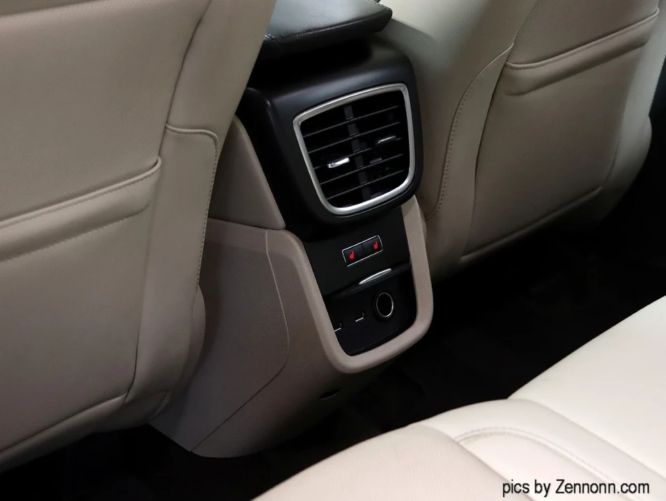 2017 Lincoln MKX - Image 16 of 21