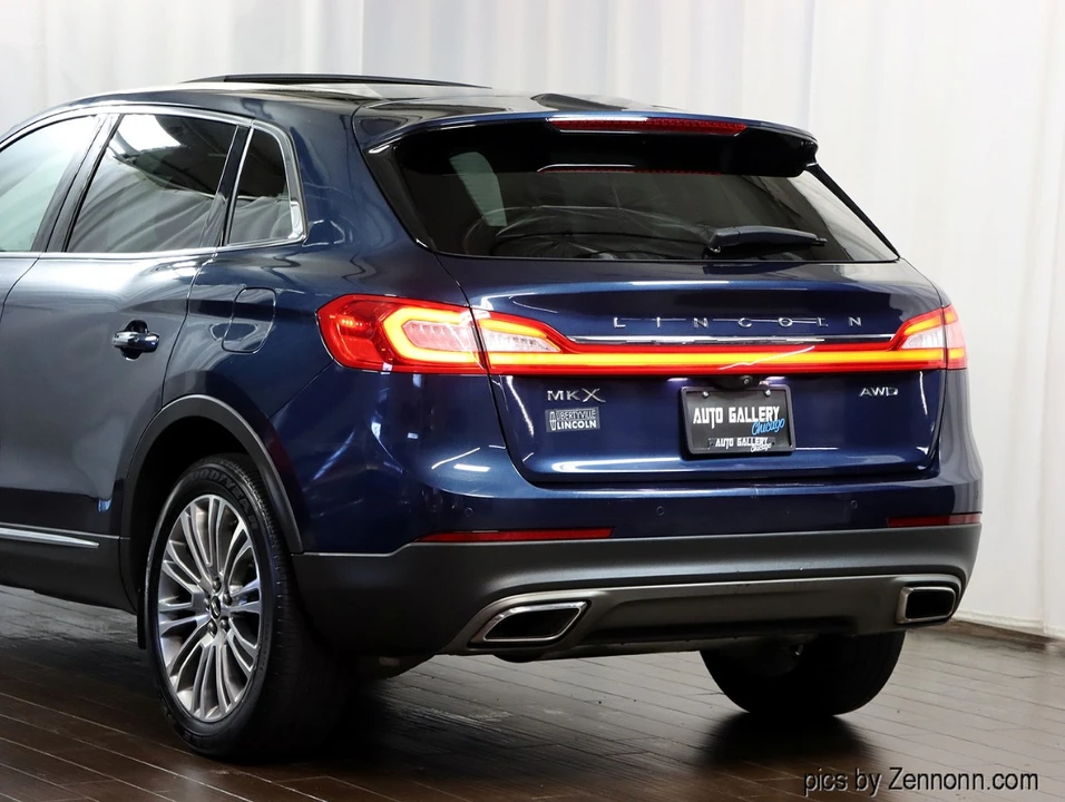 2017 Lincoln MKX - Image 9 of 21