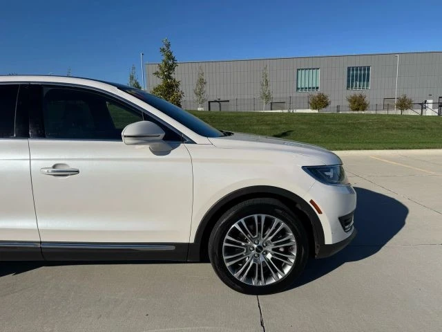 2017 Lincoln MKX - Image 16 of 21