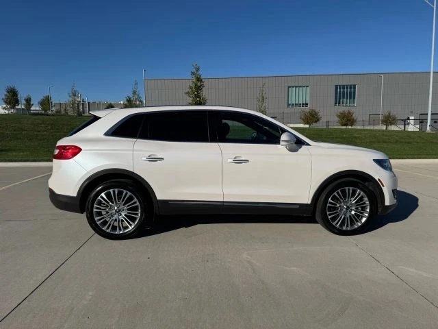 2017 Lincoln MKX - Image 15 of 21