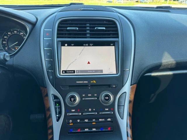 2017 Lincoln MKX - Image 10 of 21