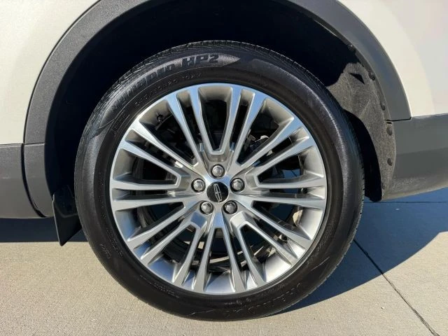 2017 Lincoln MKX - Image 6 of 21