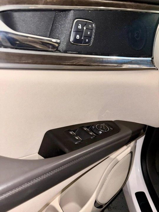 2017 Lincoln MKX - Image 14 of 21