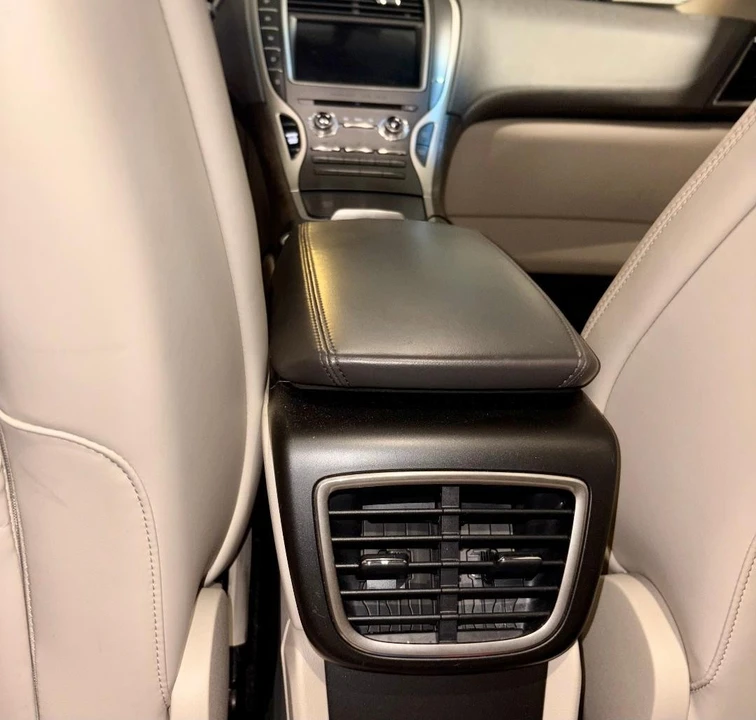 2017 Lincoln MKX - Image 12 of 21