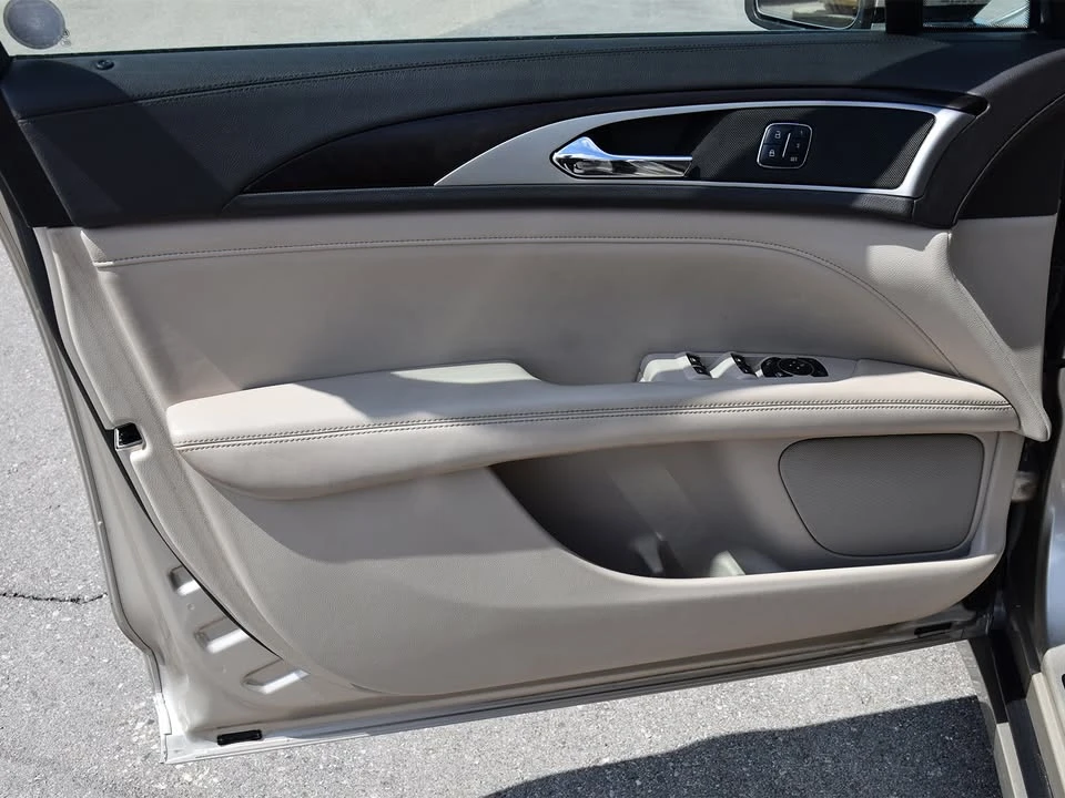 2017 Lincoln MKZ - Image 6 of 20