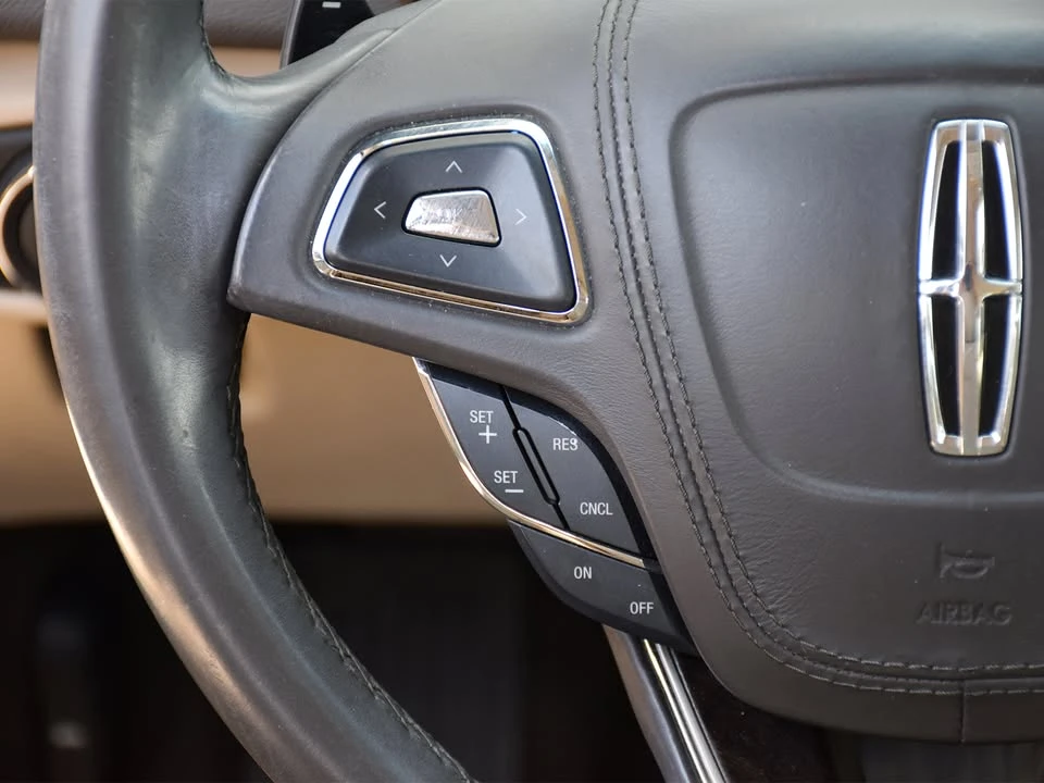 2017 Lincoln MKZ - Image 14 of 20