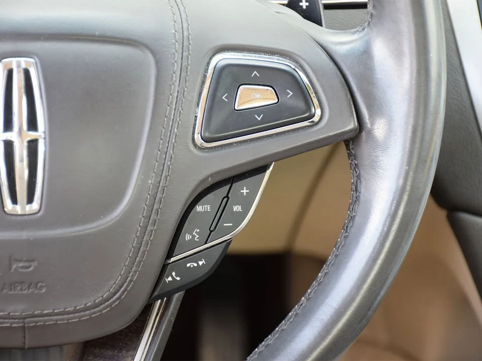 2017 Lincoln MKZ - Image 15 of 20