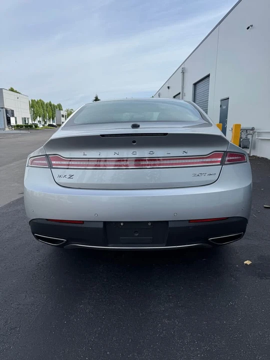 2017 Lincoln MKZ - Image 5 of 6