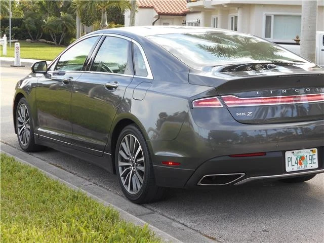 2017 Lincoln MKZ - Image 10 of 12