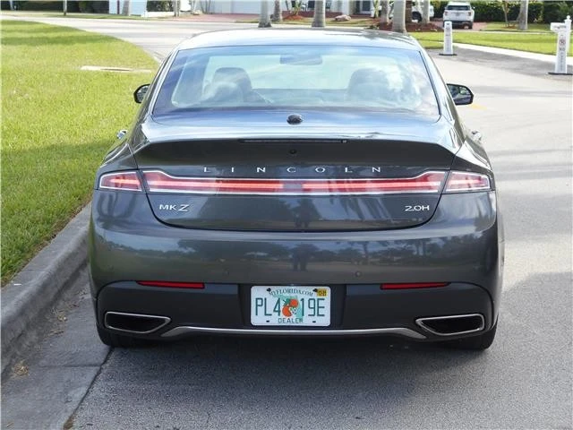 2017 Lincoln MKZ - Image 11 of 12