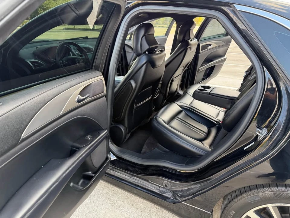 2017 Lincoln MKZ - Image 11 of 22