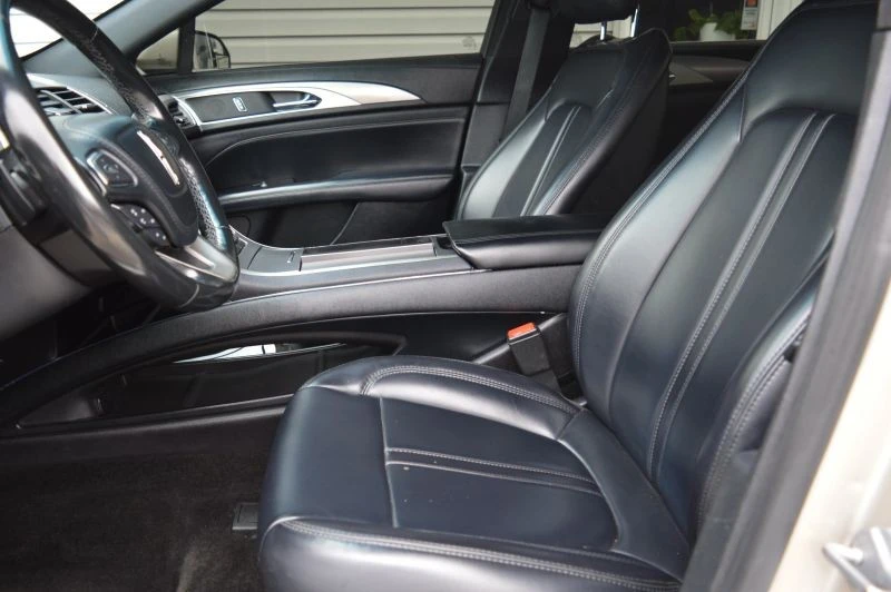 2017 Lincoln MKZ - Image 12 of 12