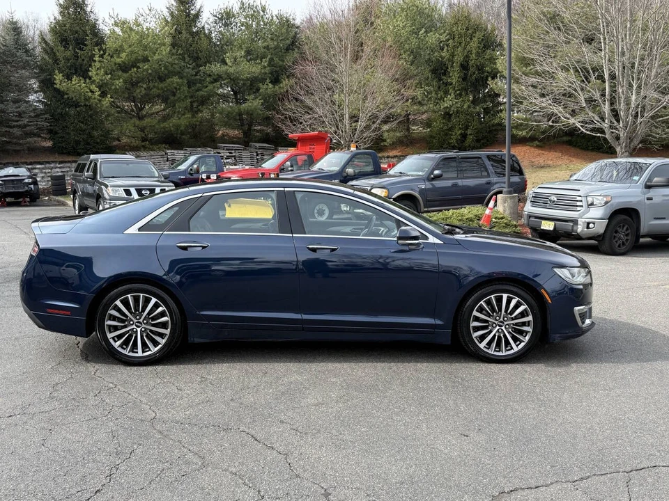 2017 Lincoln MKZ - Image 7 of 21