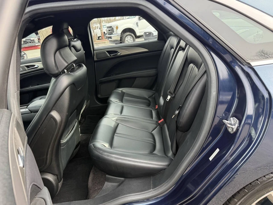 2017 Lincoln MKZ - Image 17 of 21