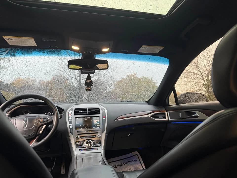 2017 Lincoln MKZ - Image 12 of 14