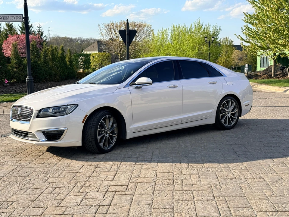 2017 Lincoln MKZ - Image 11 of 31