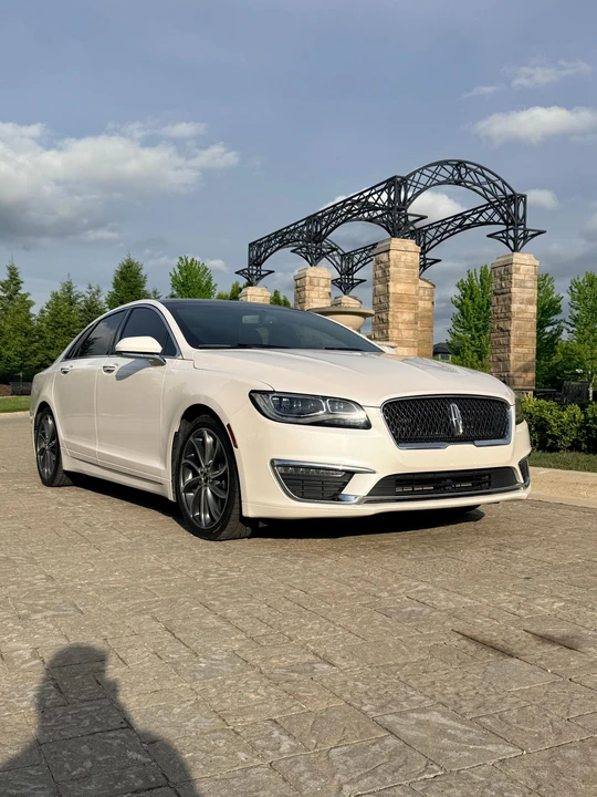 2017 Lincoln MKZ - Image 26 of 31