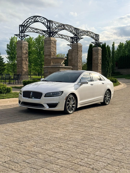 2017 Lincoln MKZ - Image 7 of 31