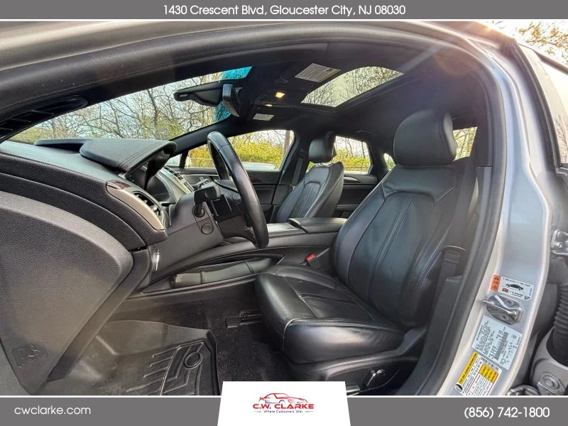 2017 Lincoln MKZ - Image 9 of 12