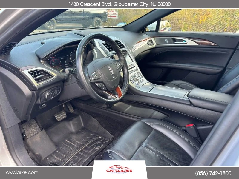2017 Lincoln MKZ - Image 10 of 12