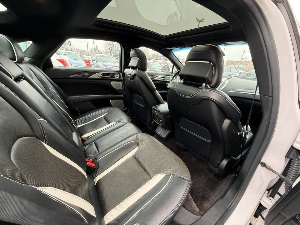 2017 Lincoln MKZ - Image 12 of 21
