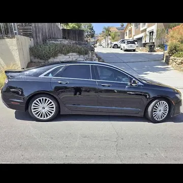2017 Lincoln MKZ Reserve Hybrid Sedan